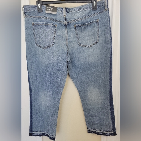 Mossimo 90s Plus Size Two Toned Striped Cropped Boyfriend Jeans size 16.… - Picture 5 of 5